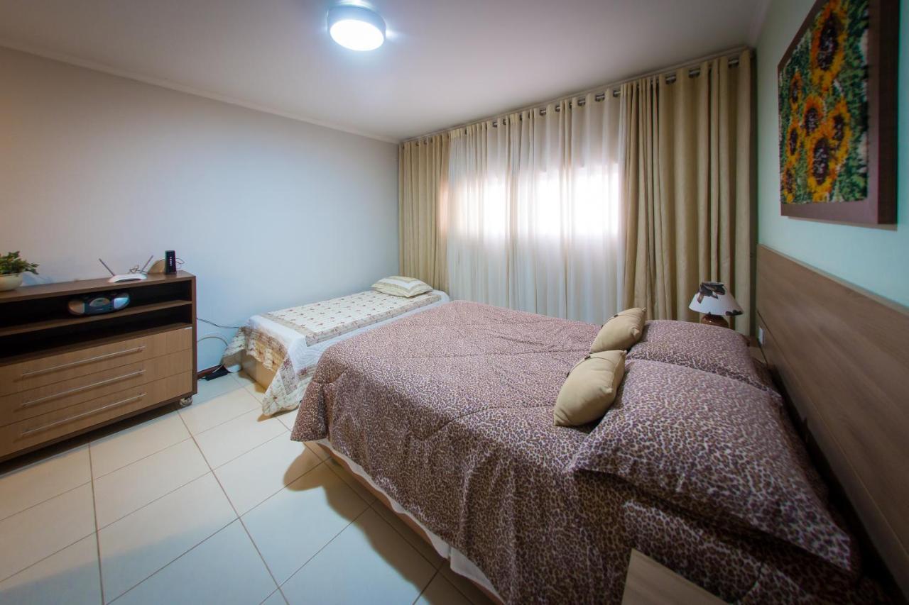 Linda Casa De Campo - Proximo A Sp - Wi-Fi Gratis Бом Жезус дус Пердоес Екстериор снимка